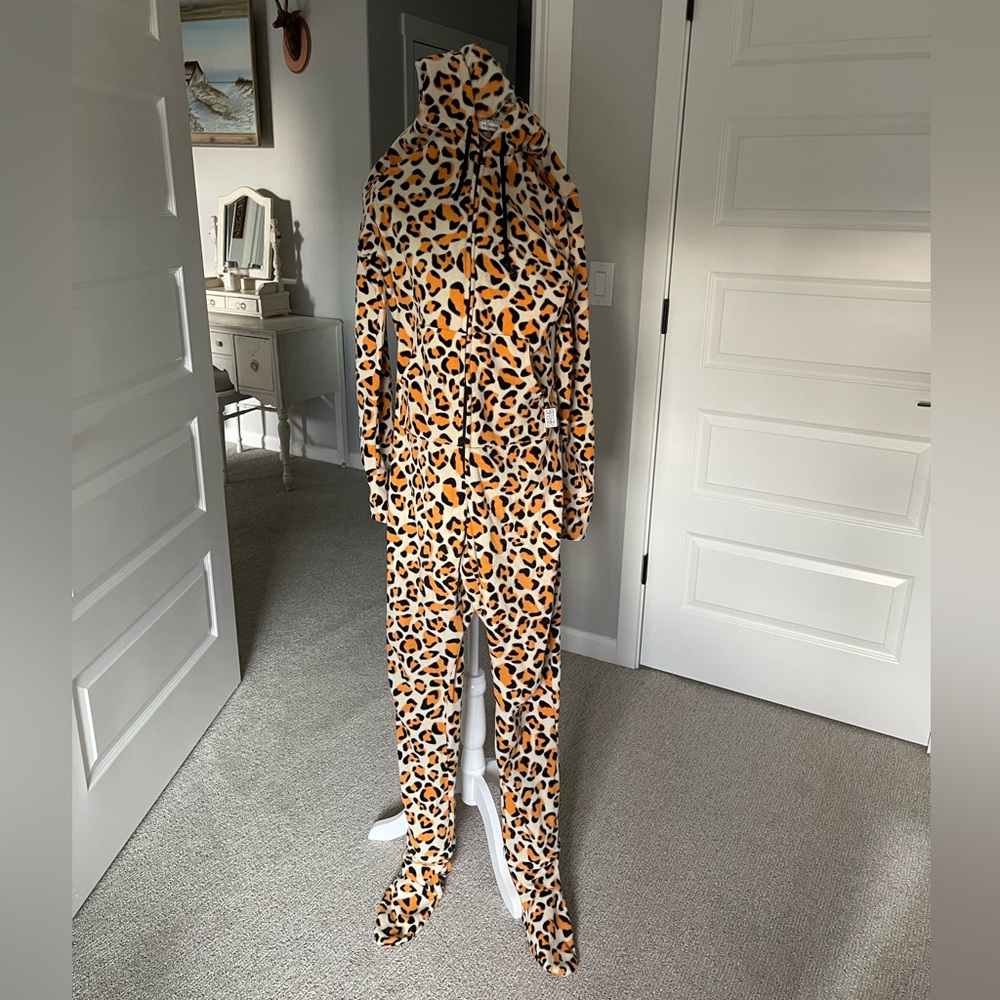 Pajamagrams Cheetah Hoodie Footie - Picture 2 of 4